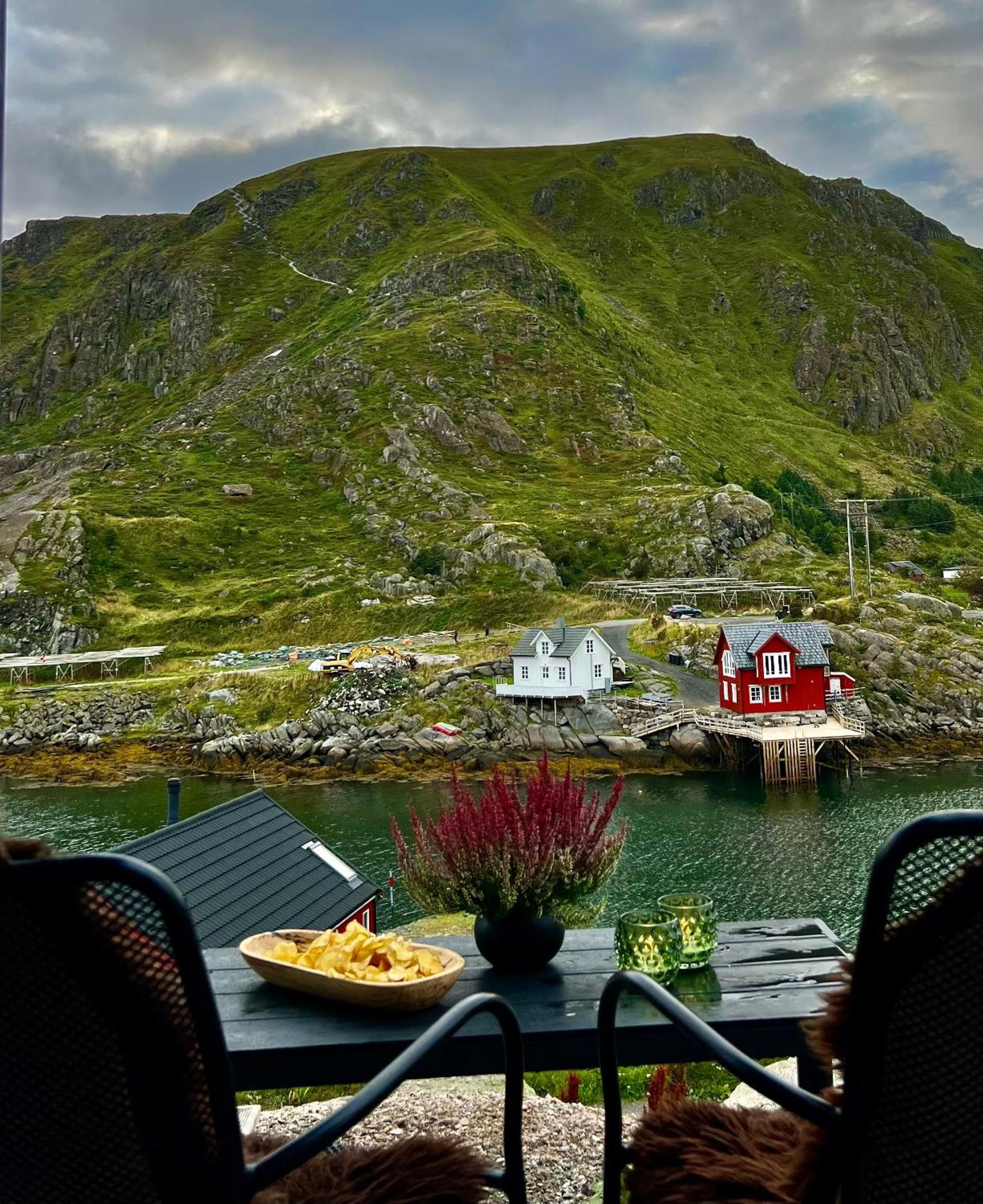 Superior Cabin Ballstad Lofoten Exterior foto