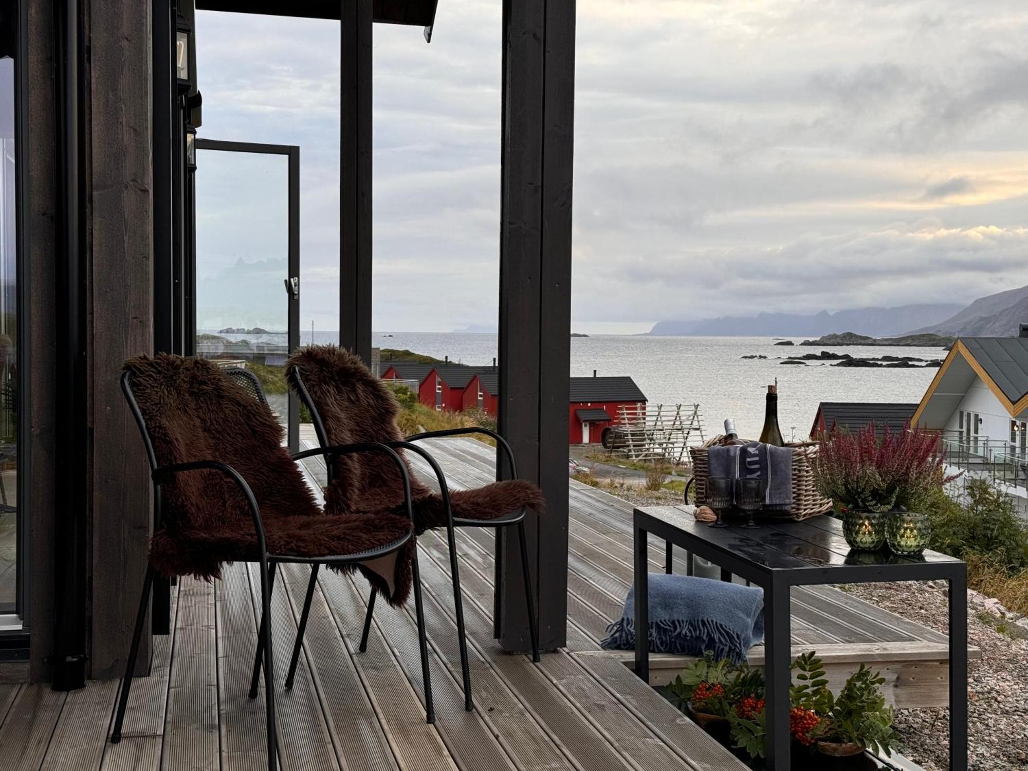 Superior Cabin Ballstad Lofoten Exterior foto